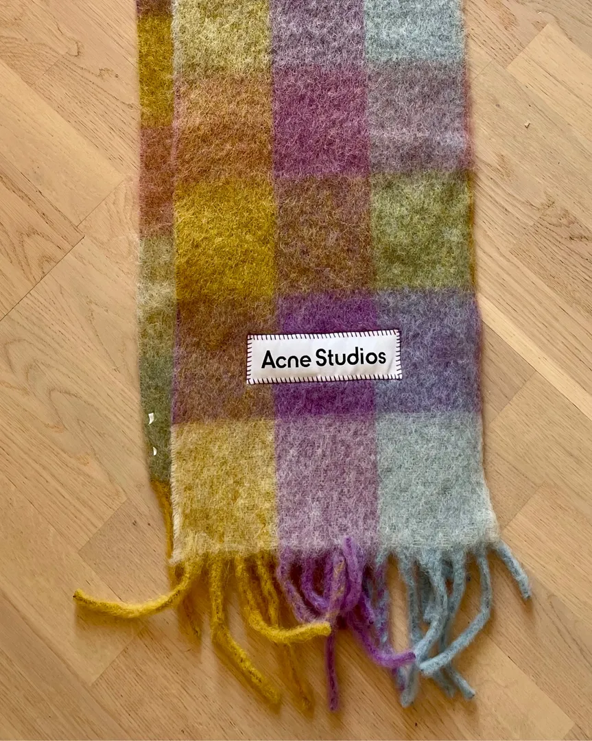 Acne studios