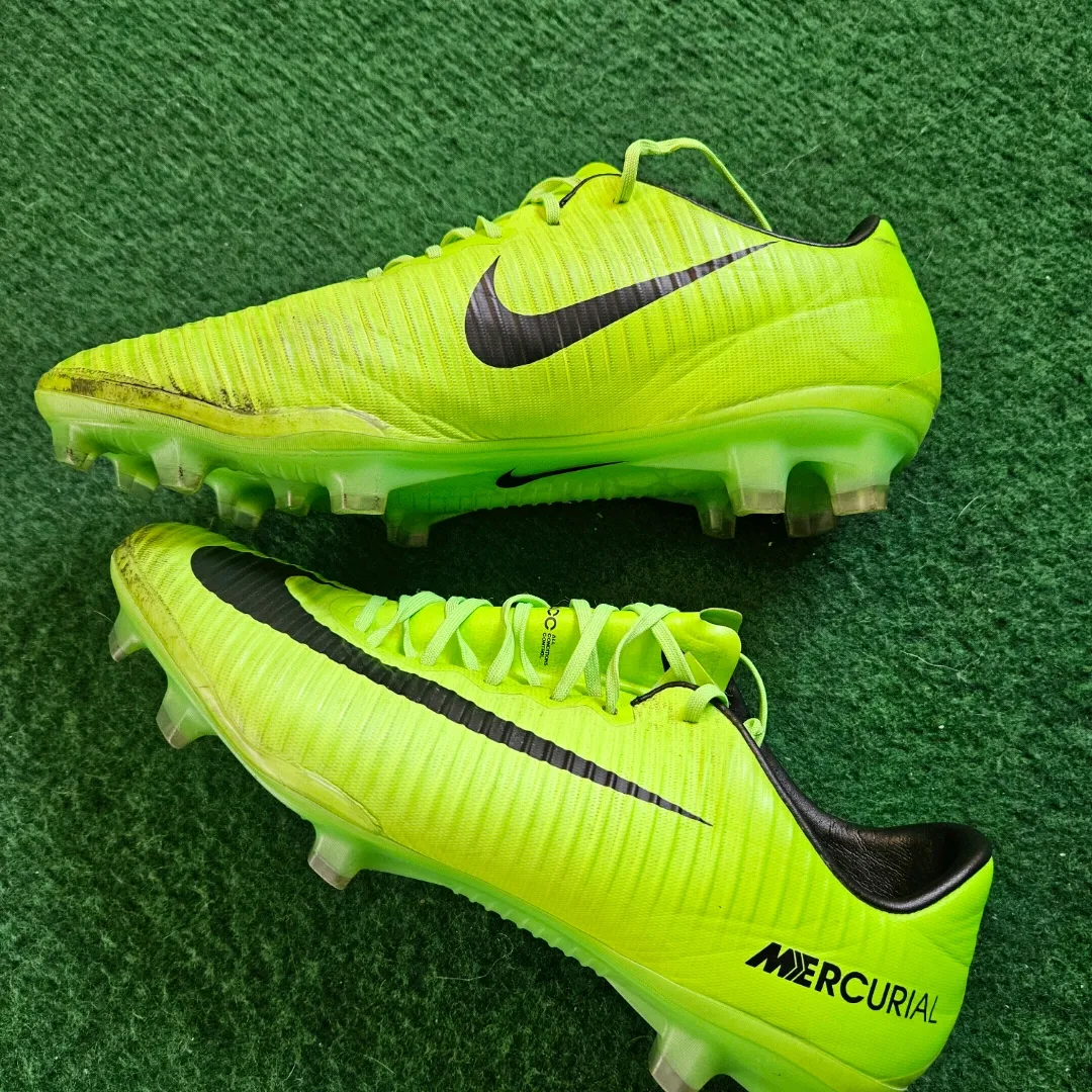 Nike Mercurial 11