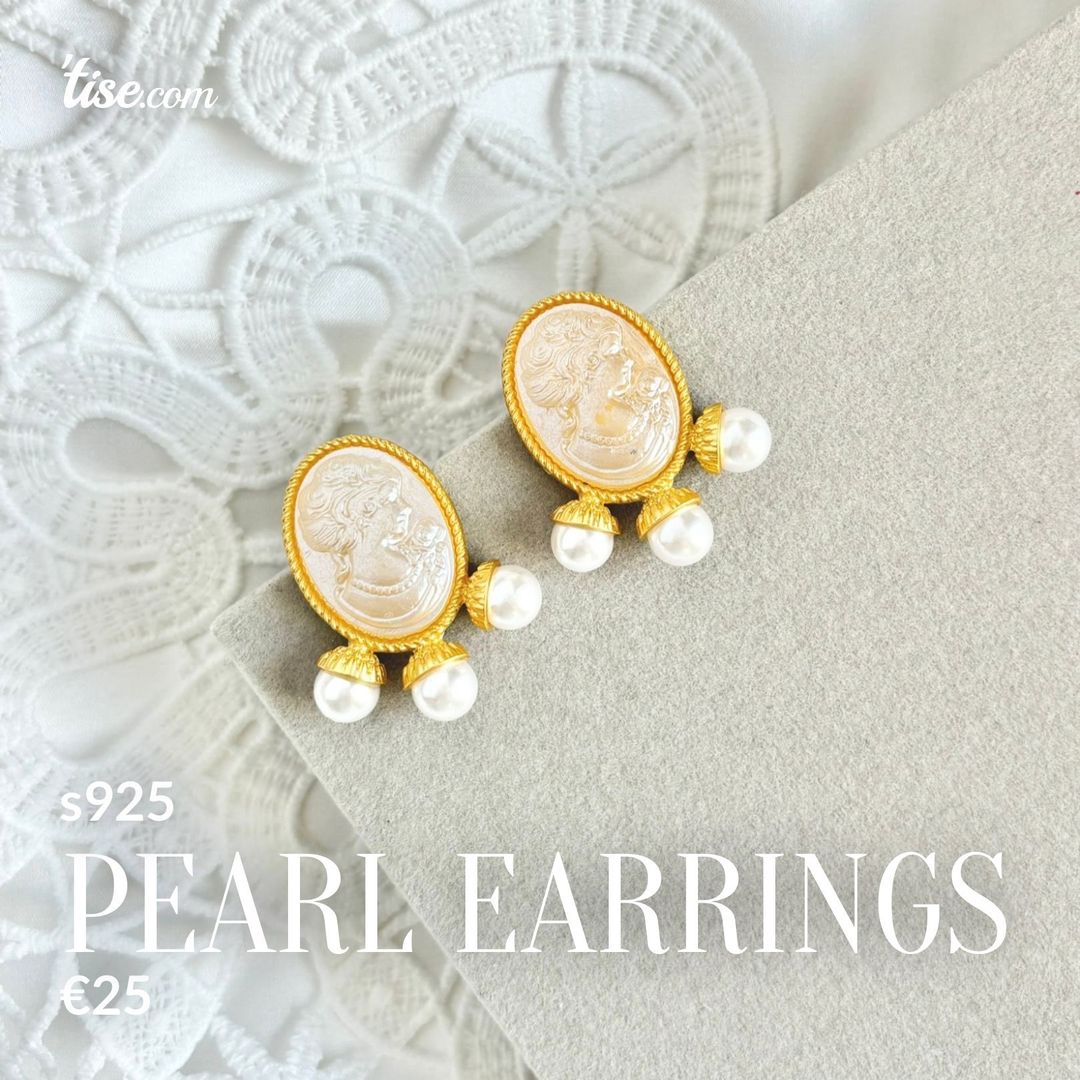 Pearl earrings