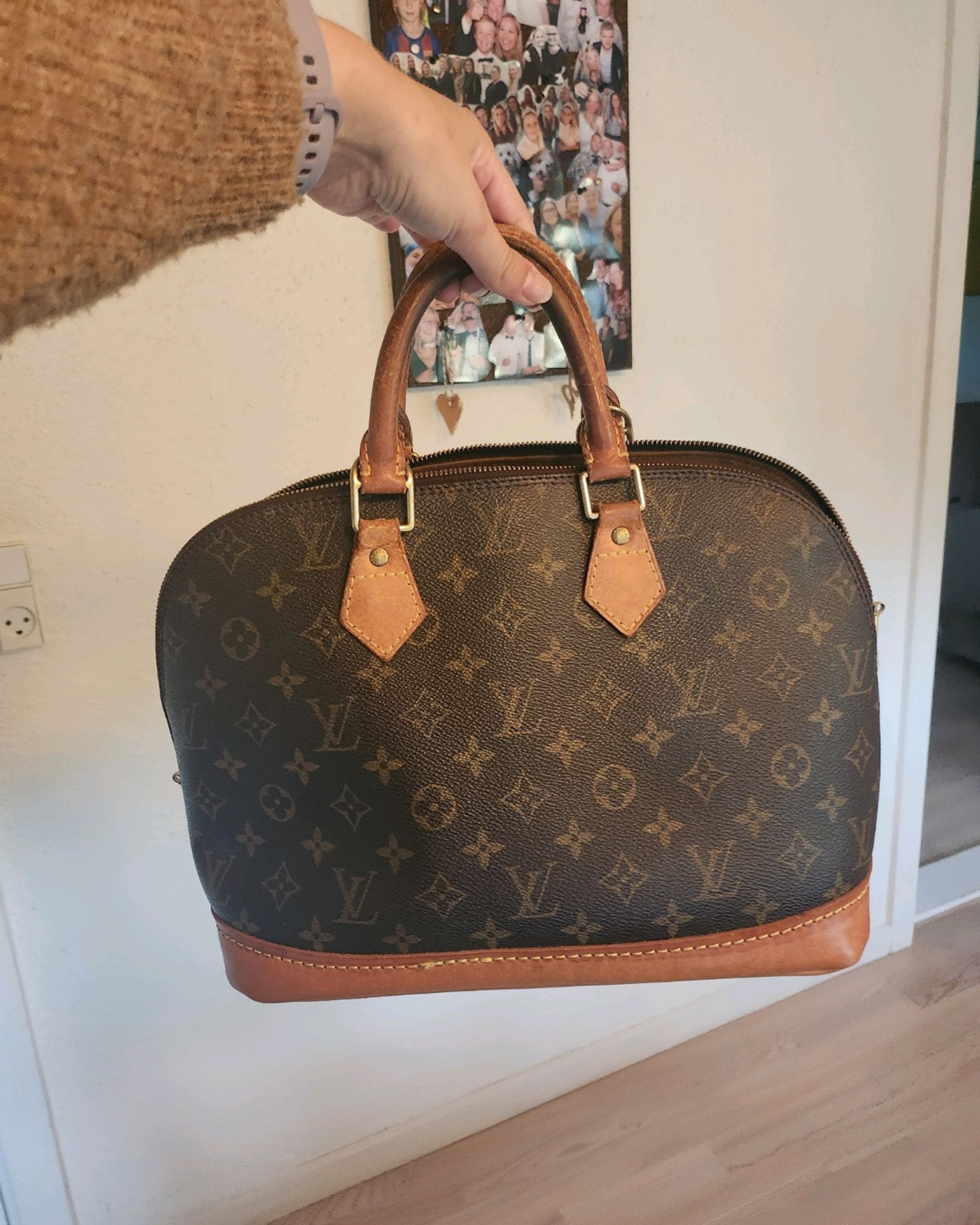 Louis Vuitton Alma