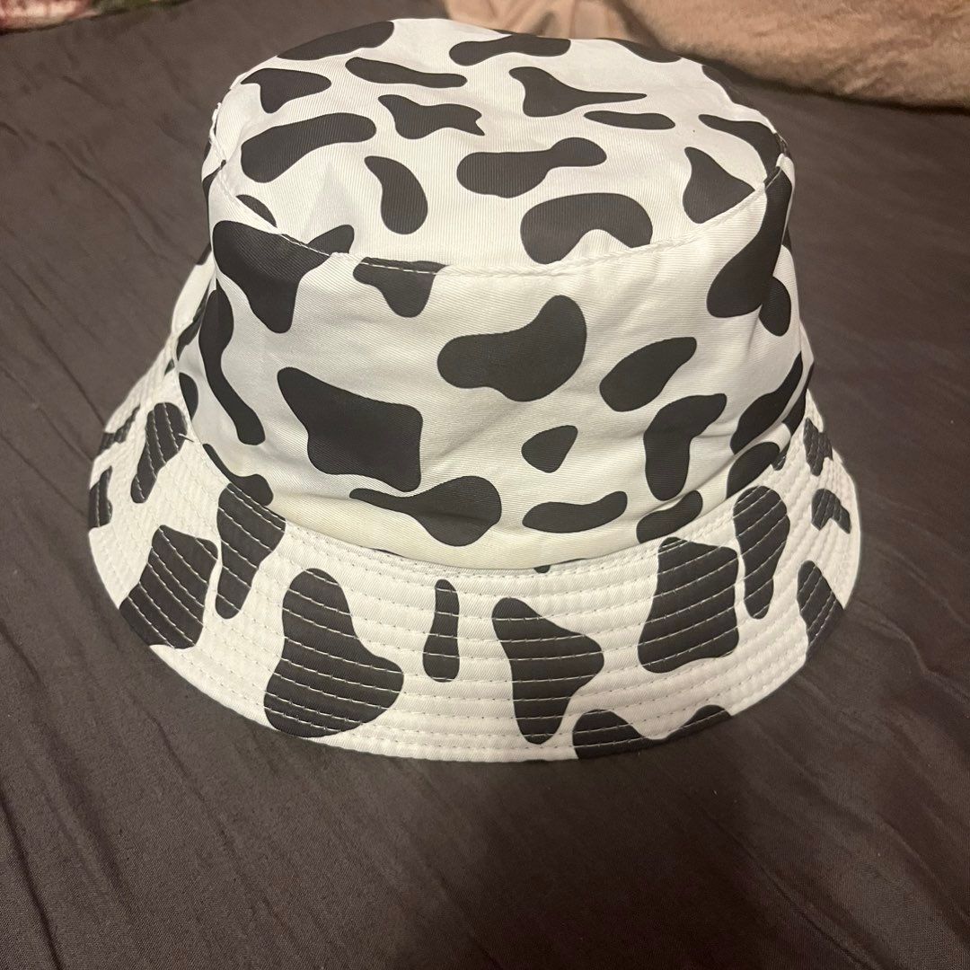 Bucket hat