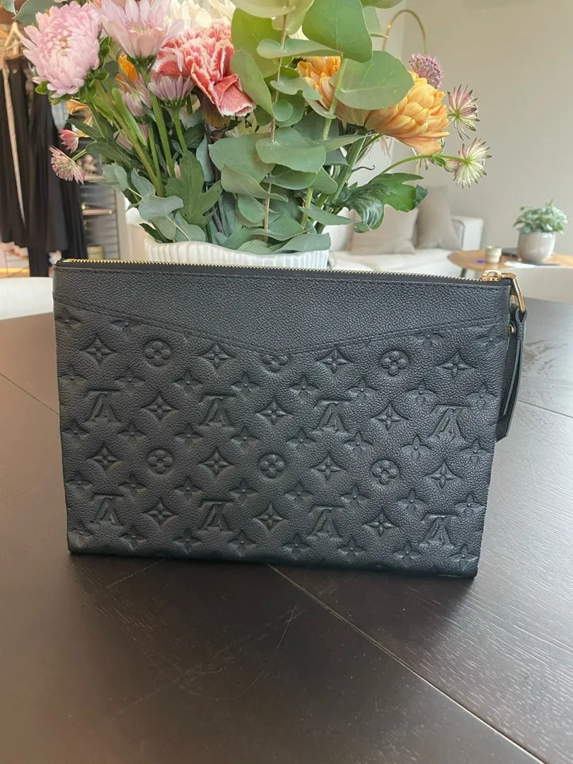 Leather clutch bag