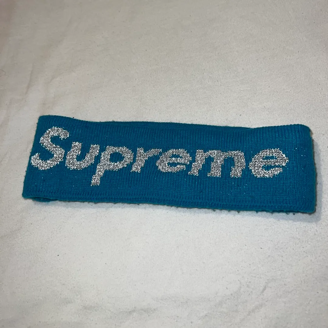 Supreme headband