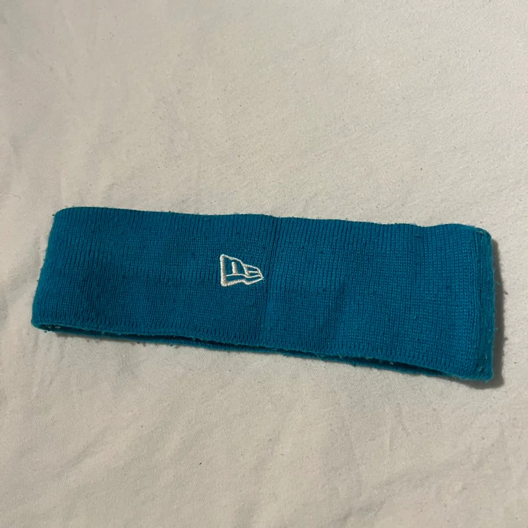 Supreme headband