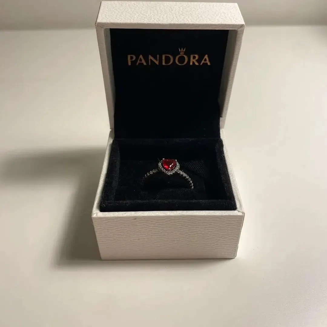 Pandora ring