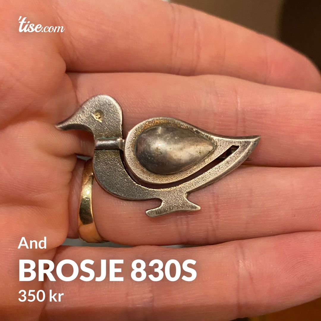 Brosje 830s