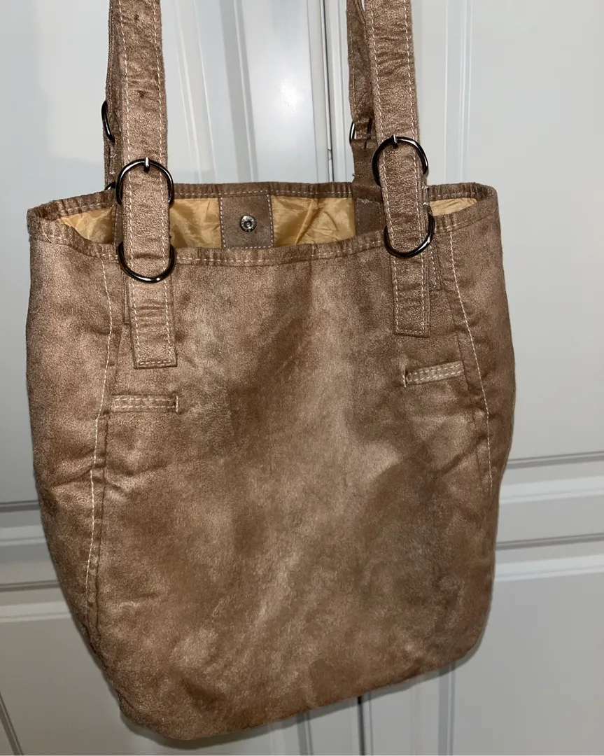 brown shoulder bag