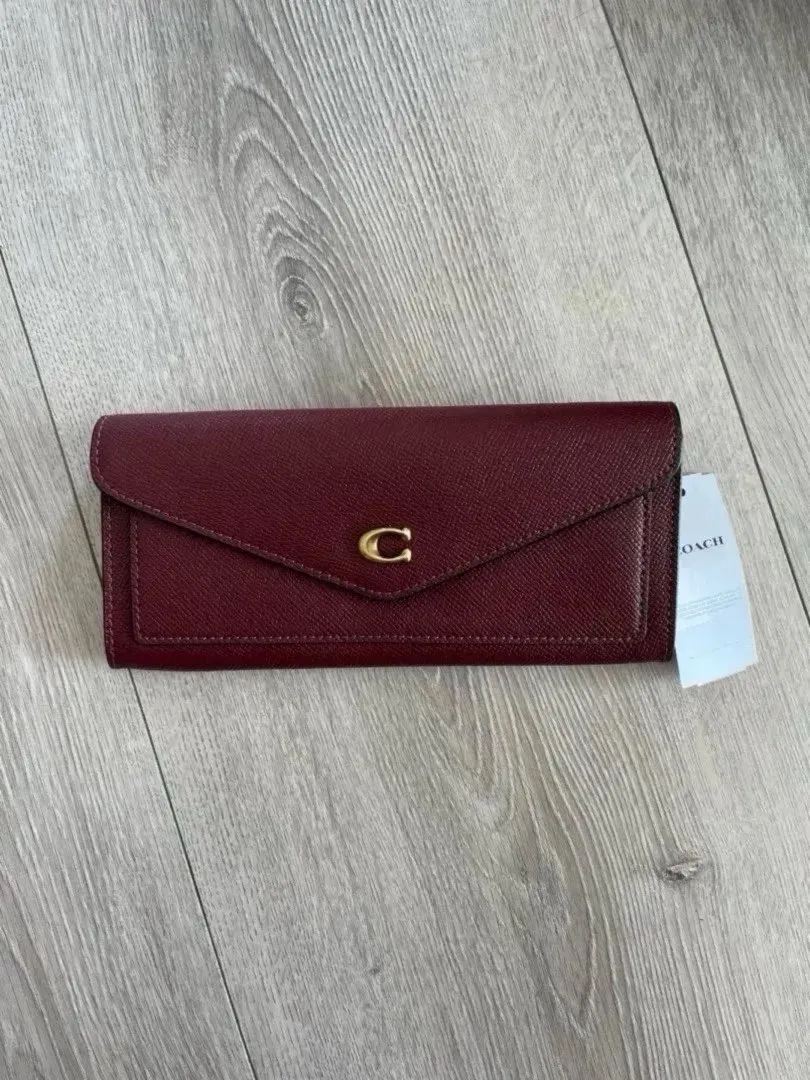 Coach Wyn wallet