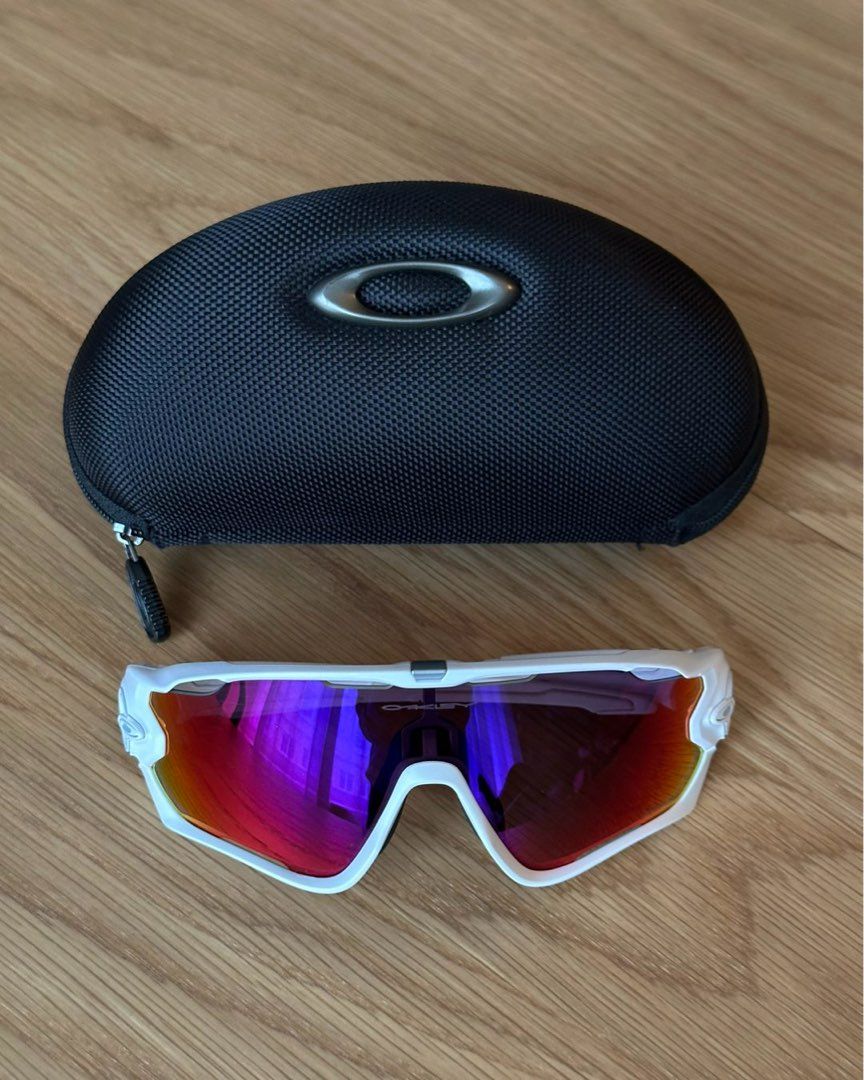 Oakley jawbreaker