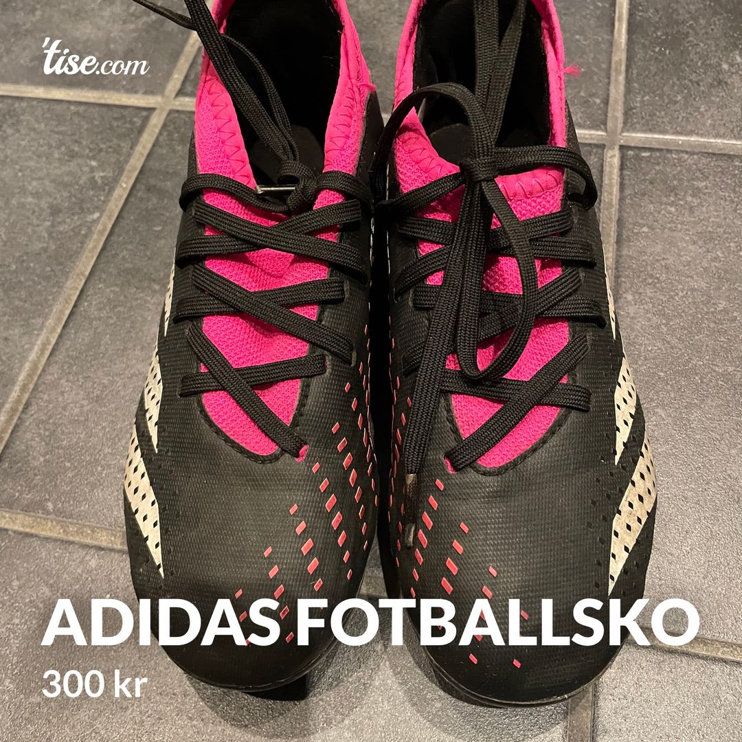 Adidas fotballsko