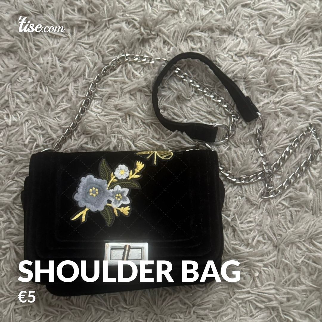 Shoulder bag