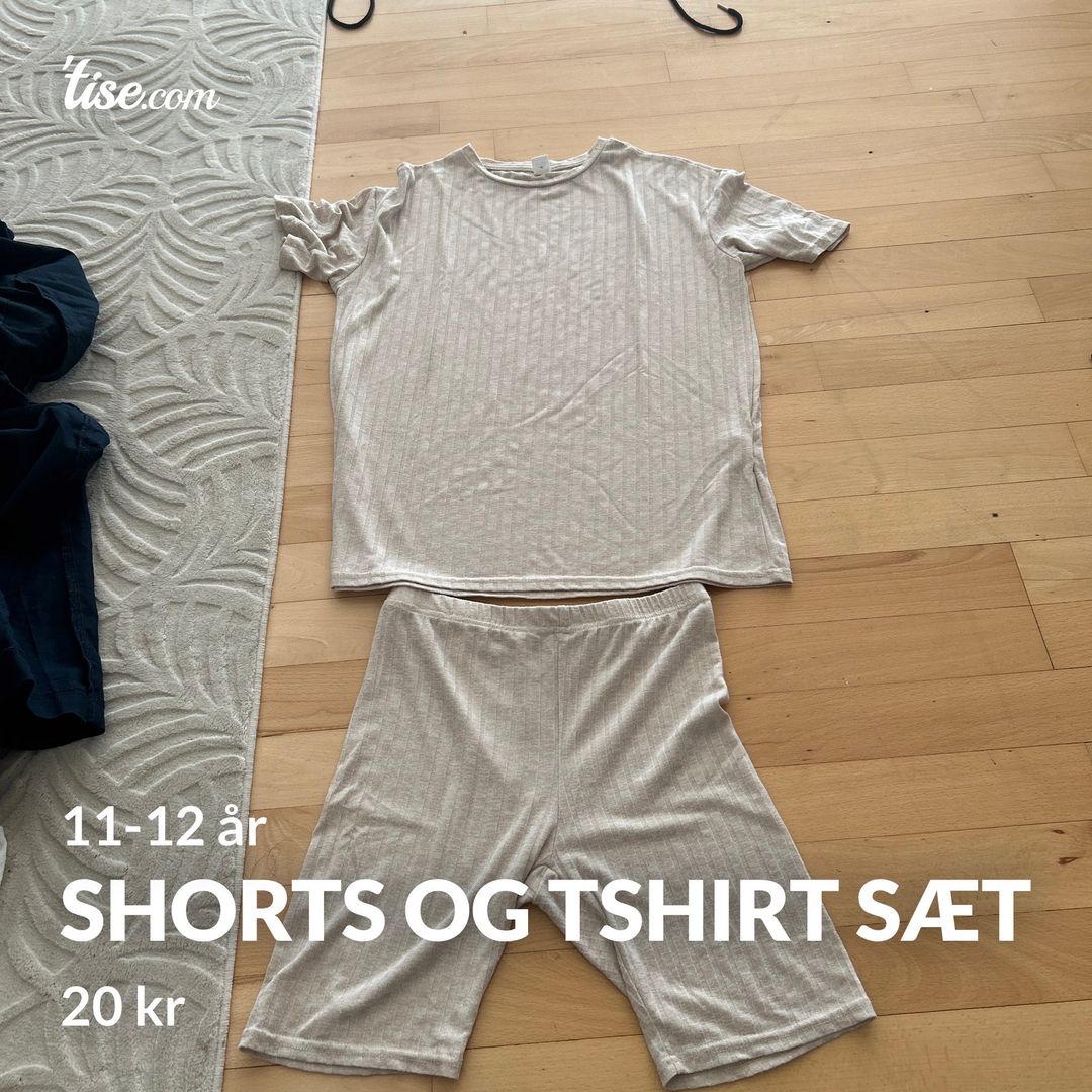 Shorts og tshirt sæt