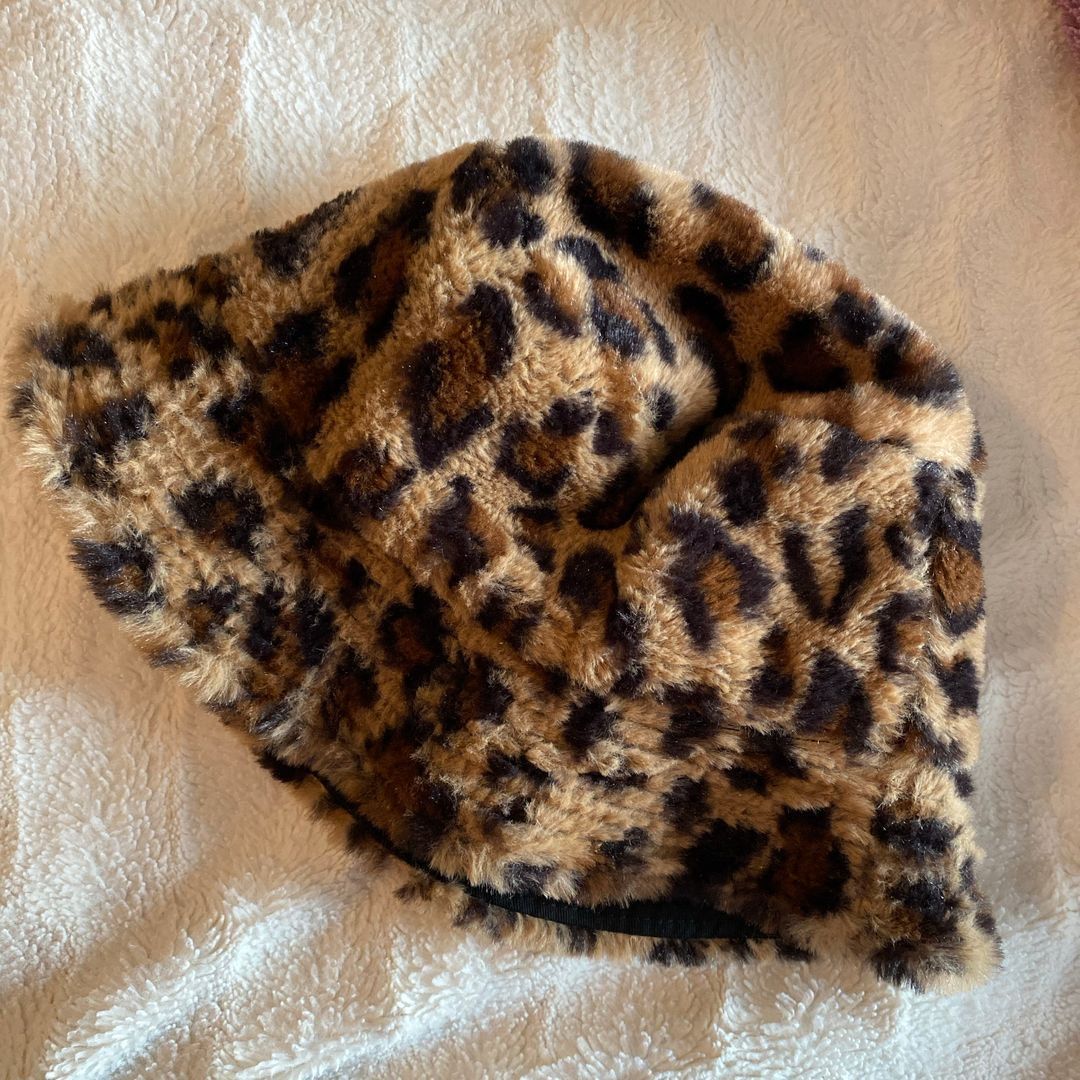 Leopard-bøttehatt