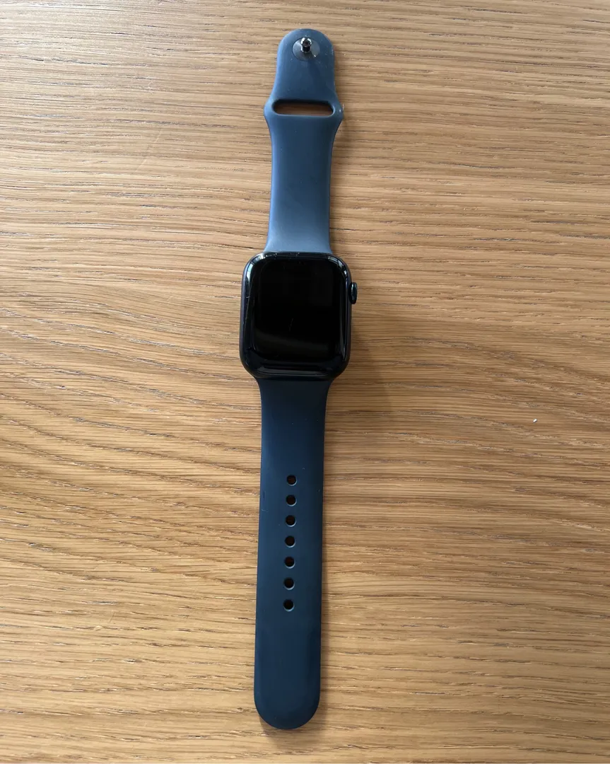 Apple watch 8