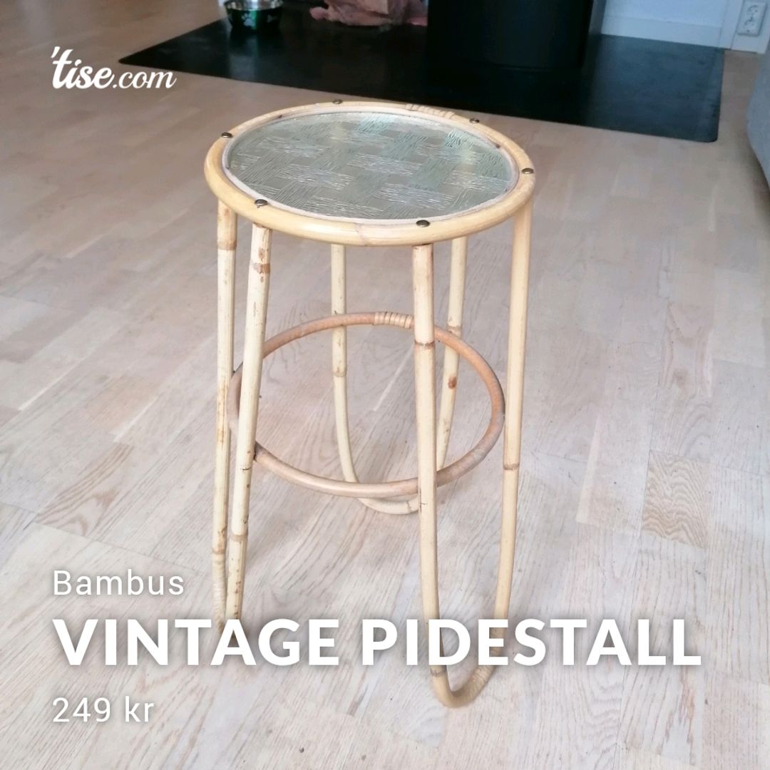 Vintage Pidestall