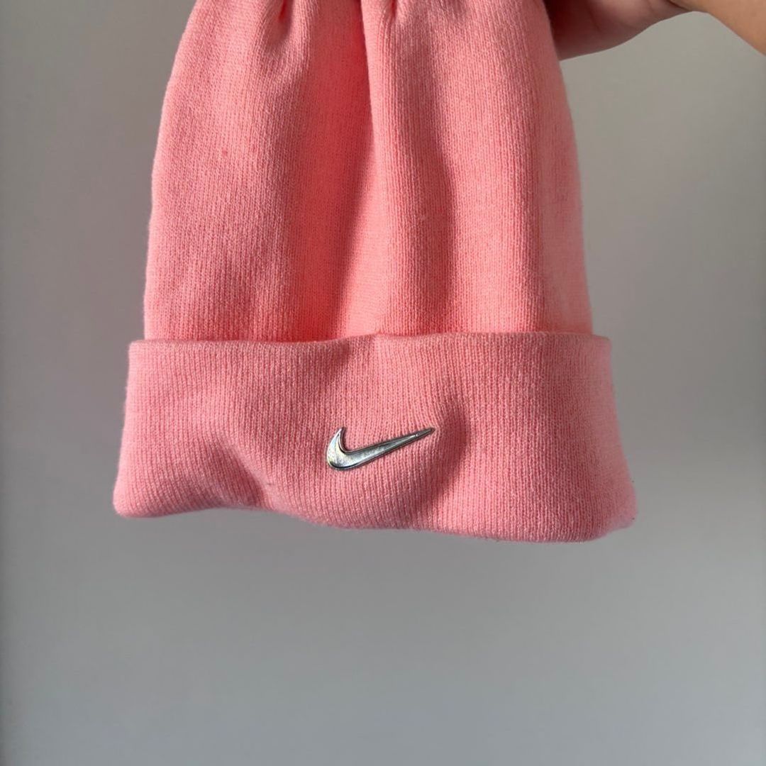 Nike hue