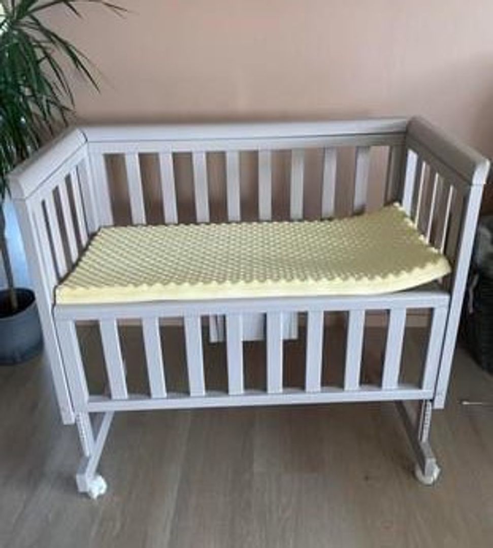 Troll Bedside crib