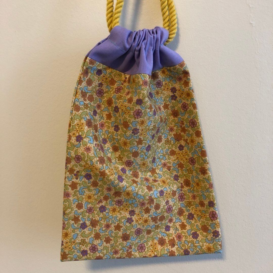 Drawstring bag