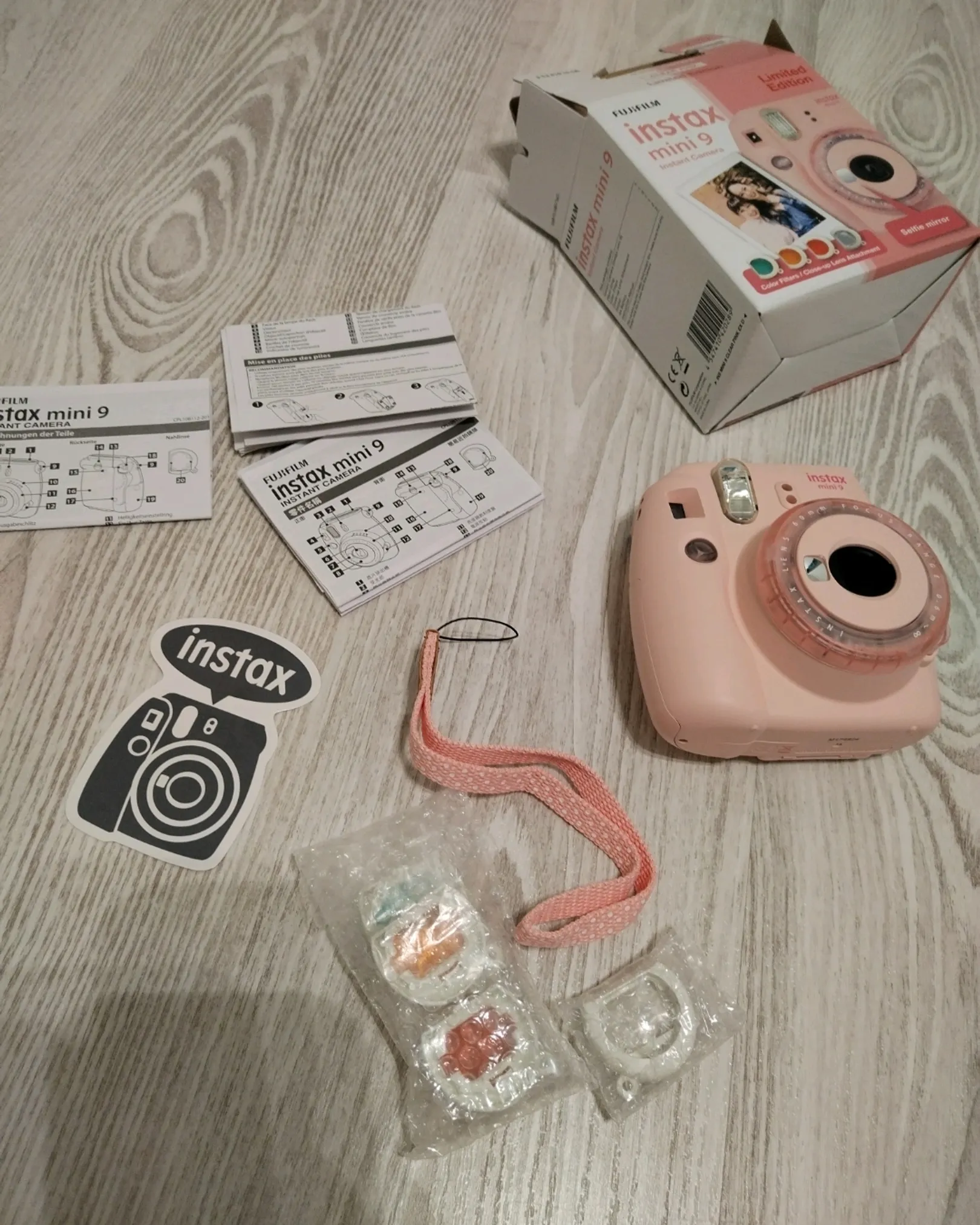 Instax mini 9