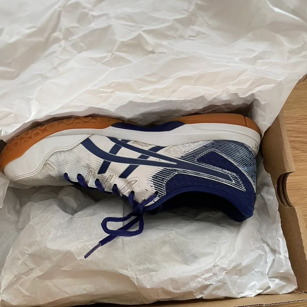 Asics sko