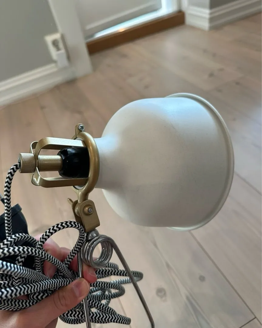 Ikea vegglampe