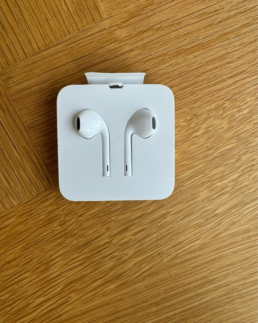 Apple EarPods