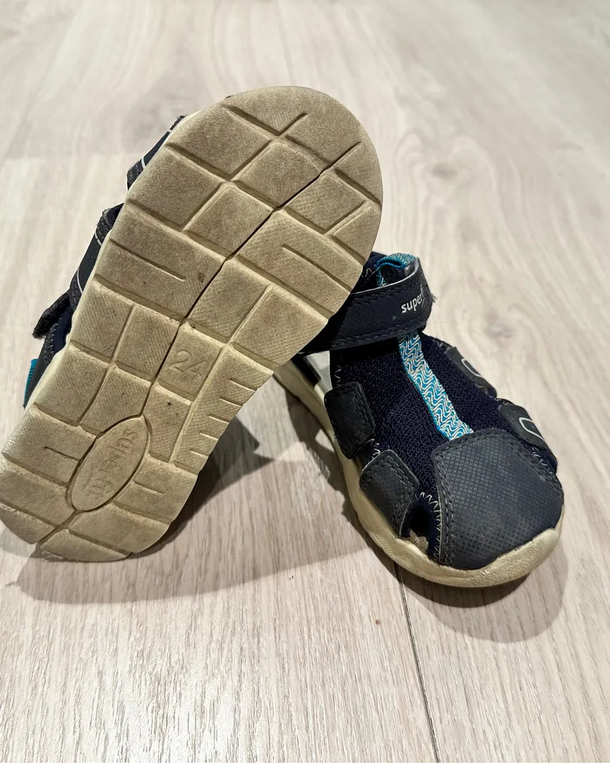 Superfit sandaler