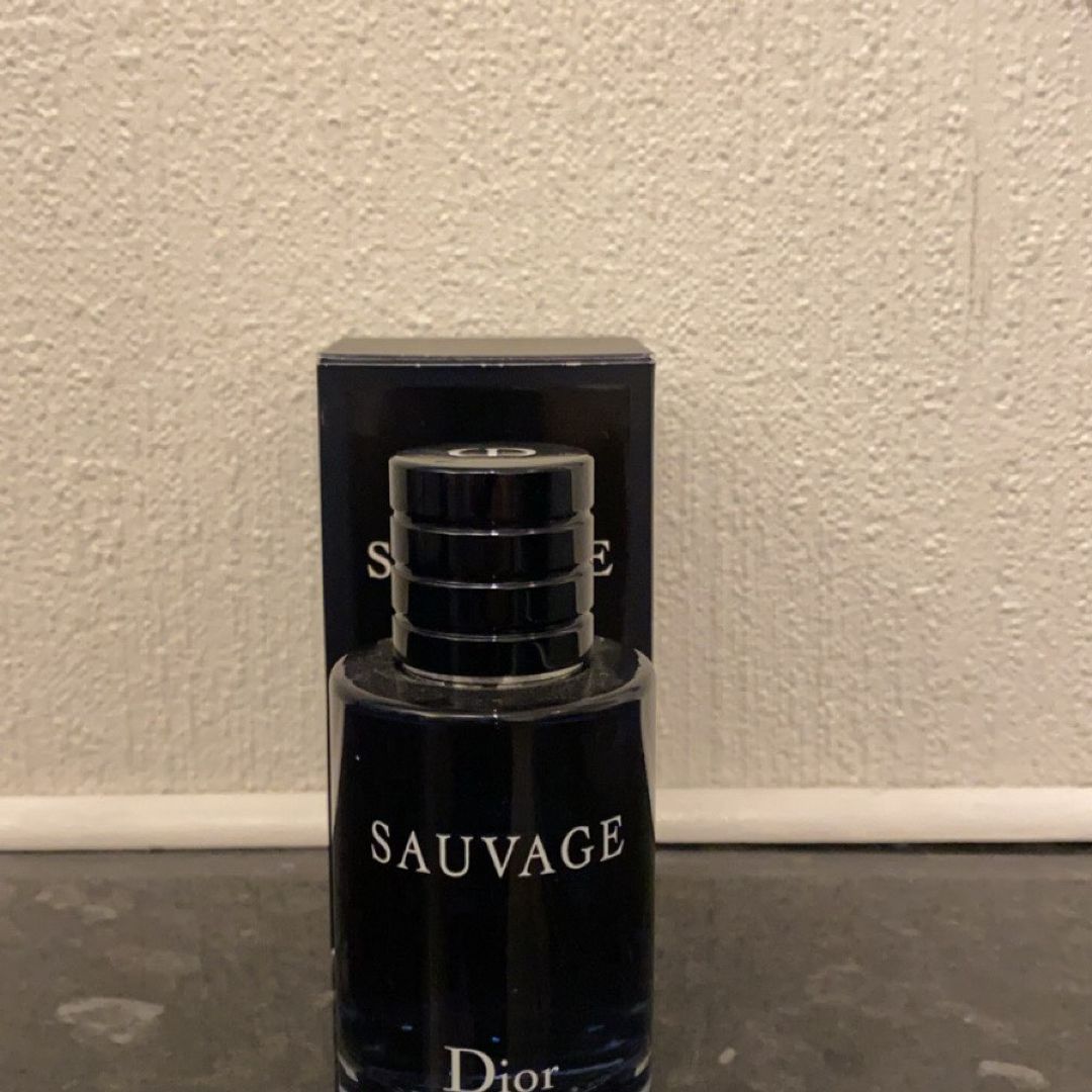 Dior perfyme 60ml