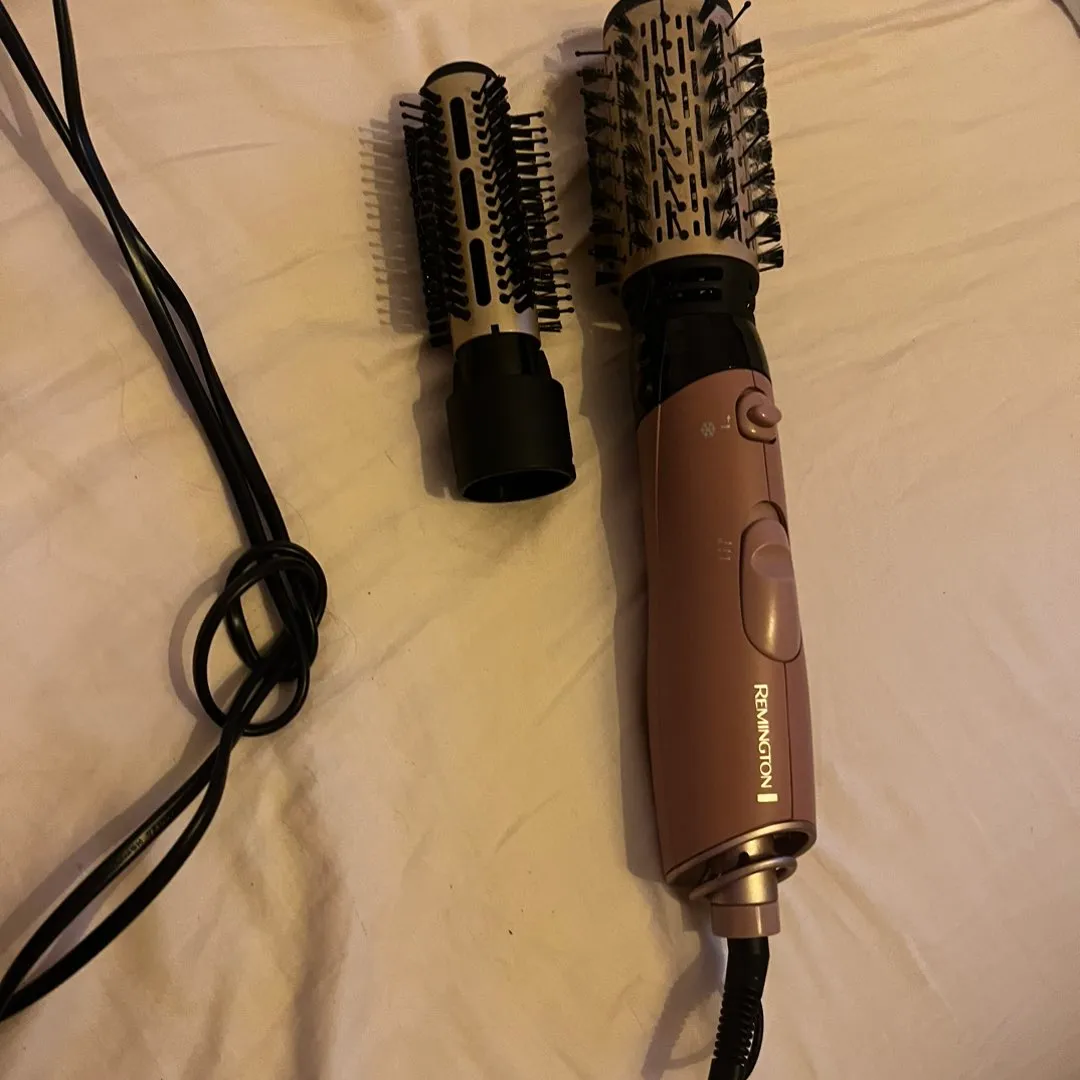 Heat styler brush