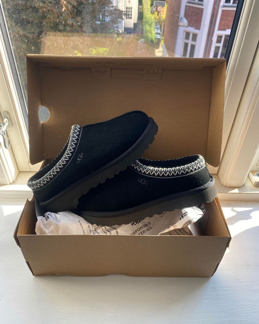 Ugg Tasman black