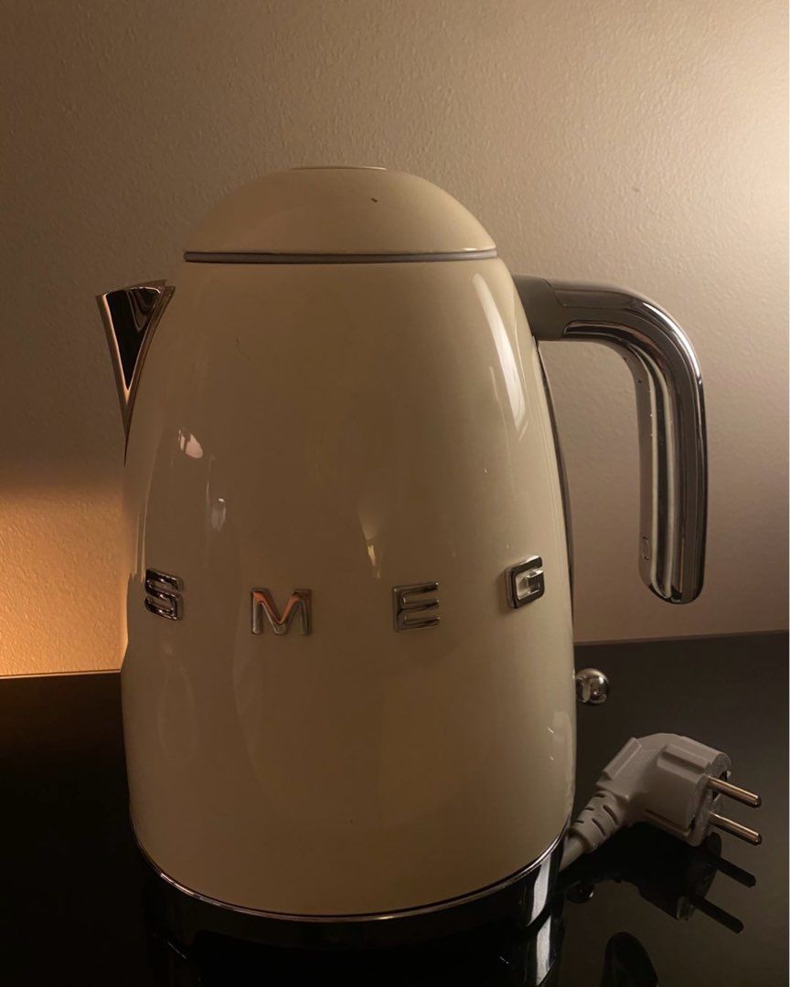 Smeg vannkoker 1,7l