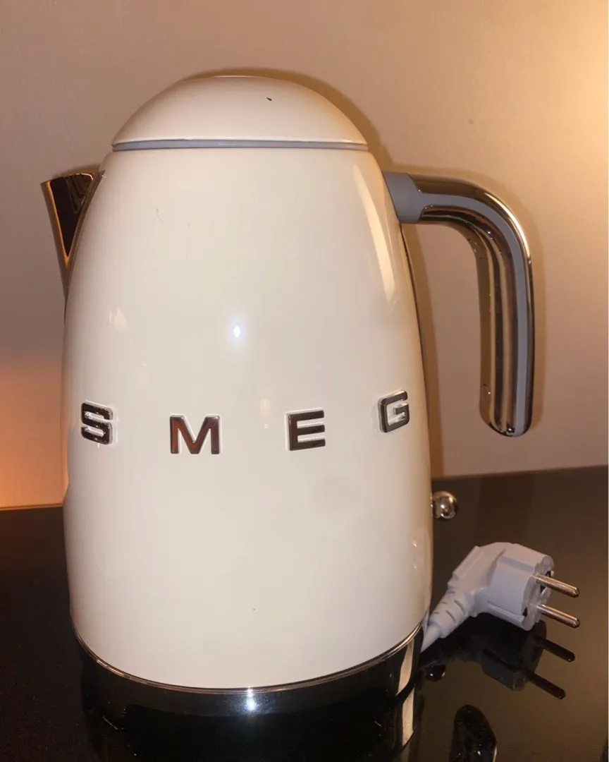 Smeg vannkoker 1,7l