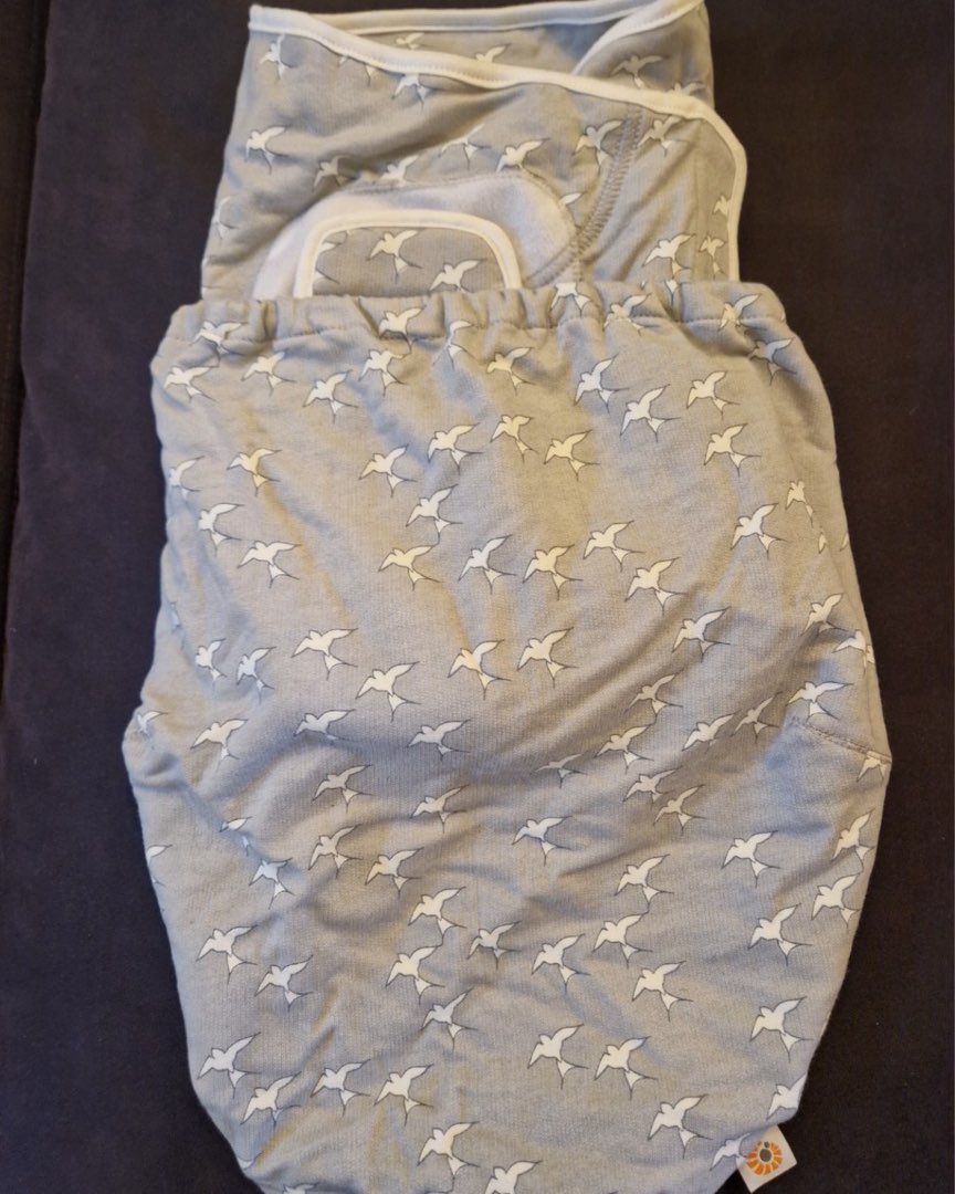 Ergobaby swaddler