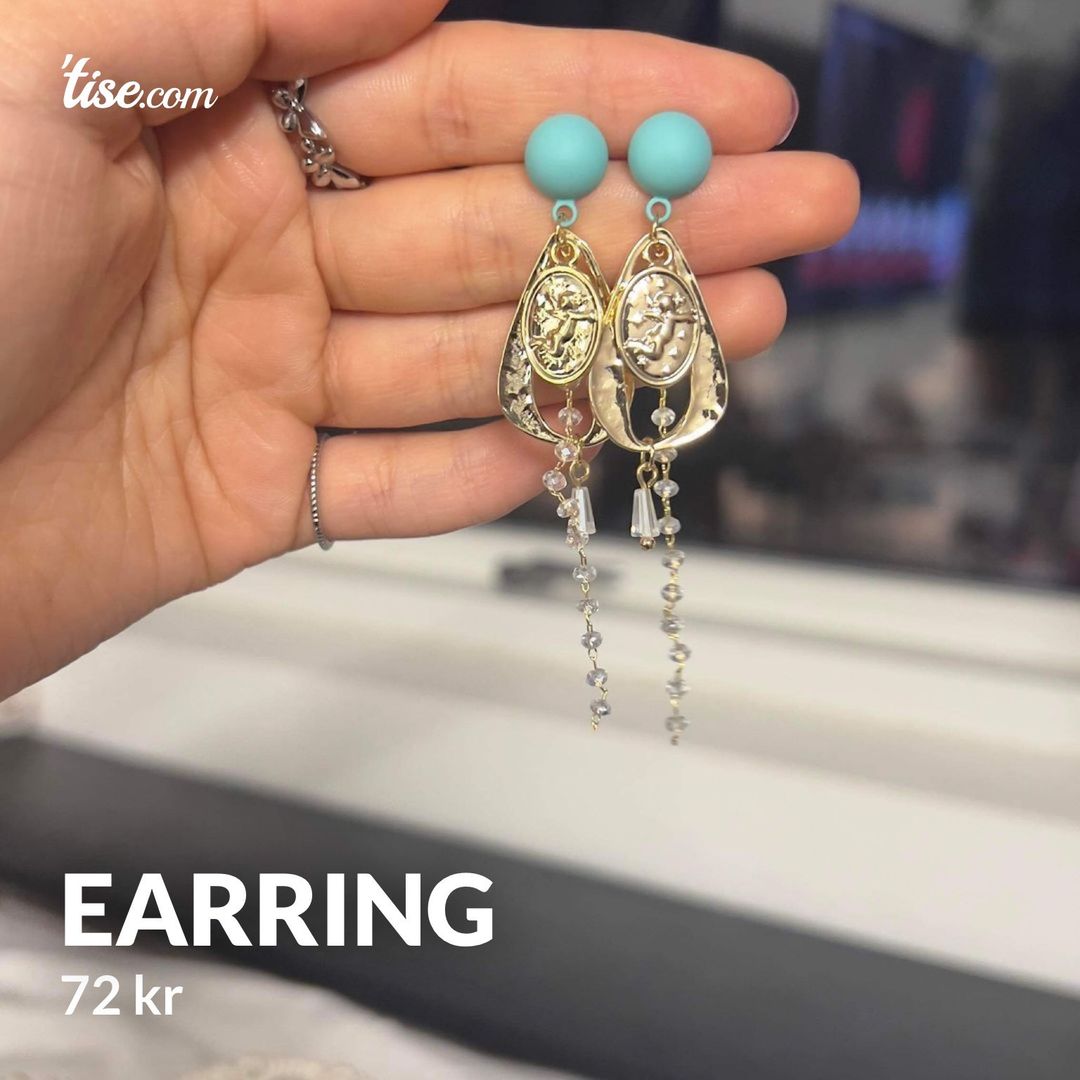 Earring