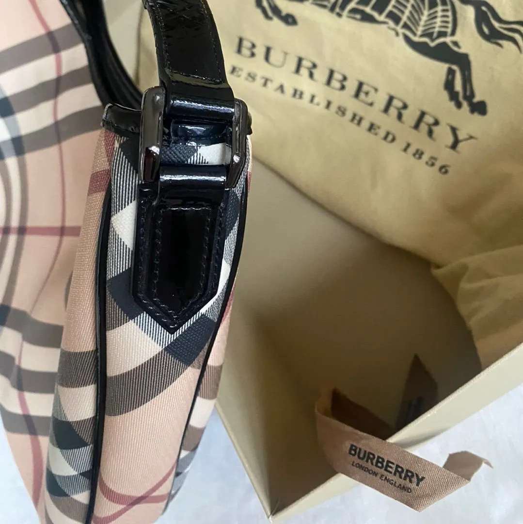 Burberry hobo veske