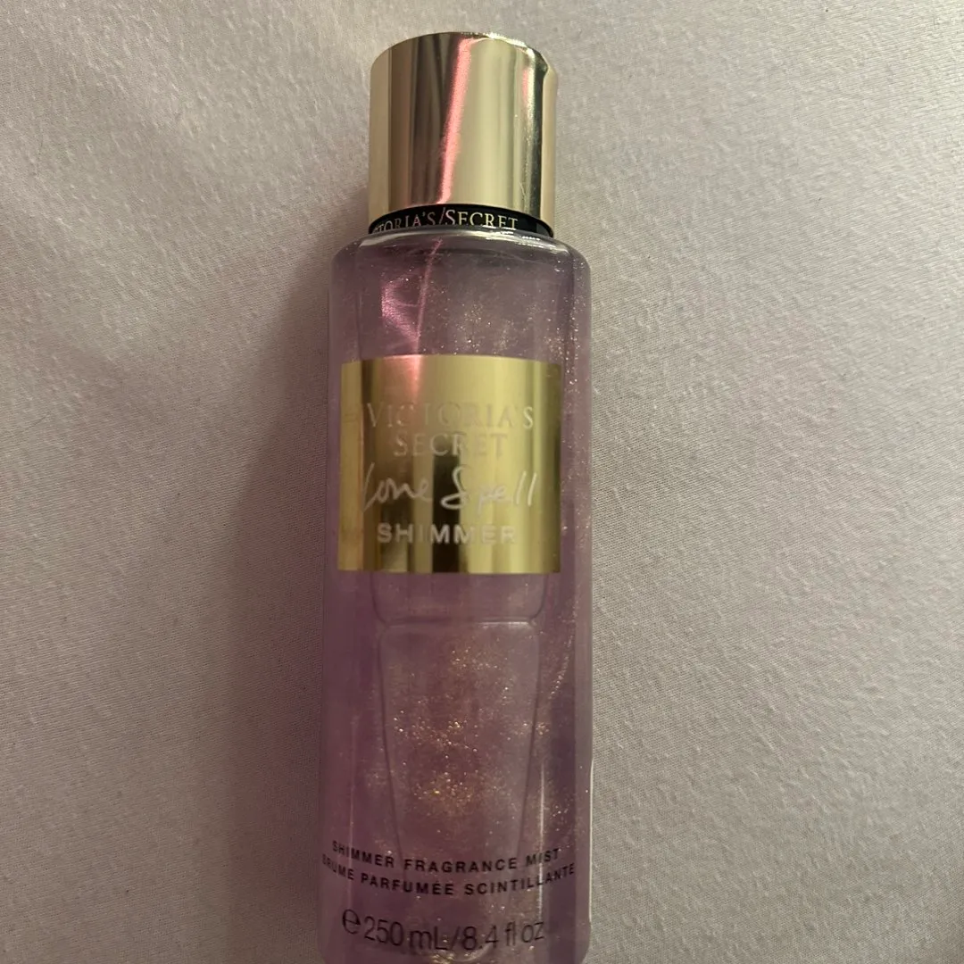 Victoria secret mist