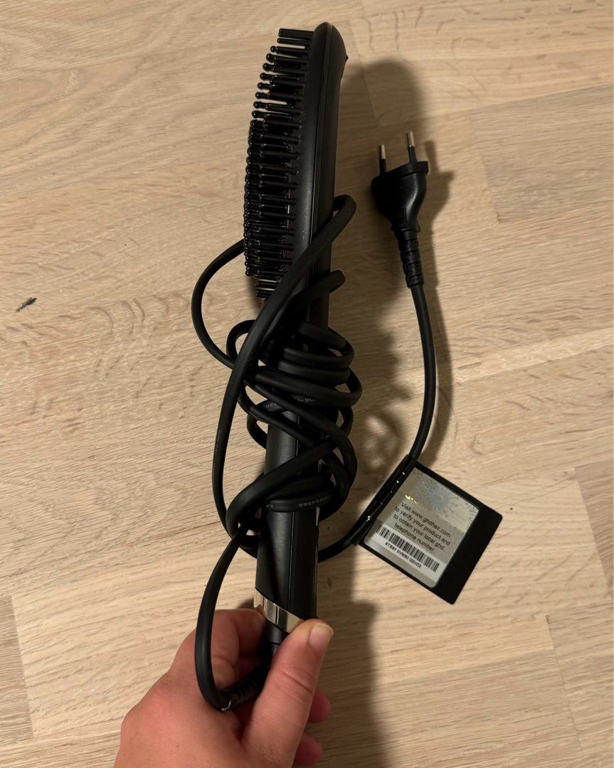 GHD Glide Hot brush