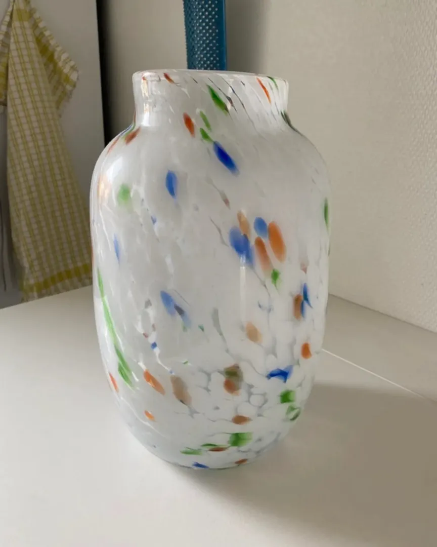 Hay vase