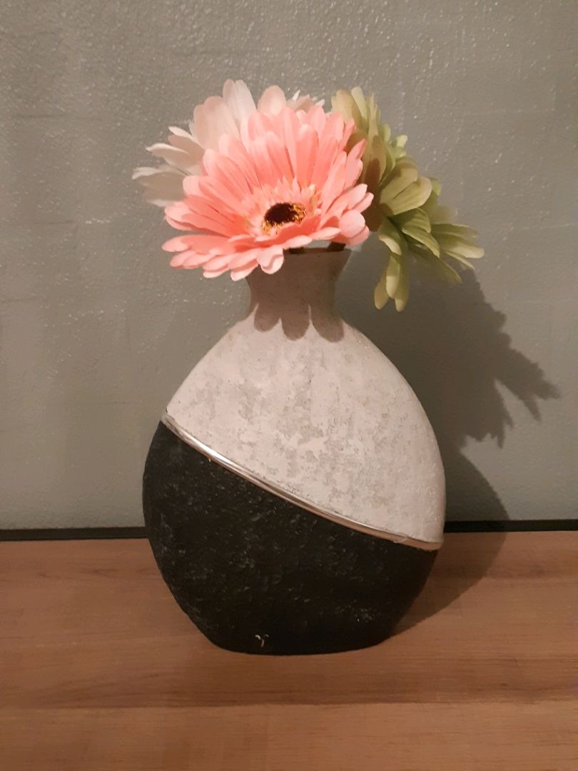 Vase Med Blomster