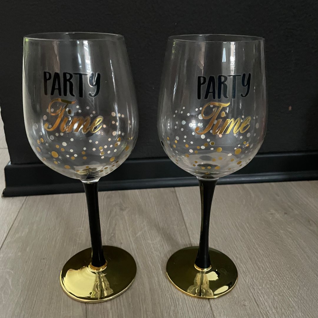 «Party Time»vinglass