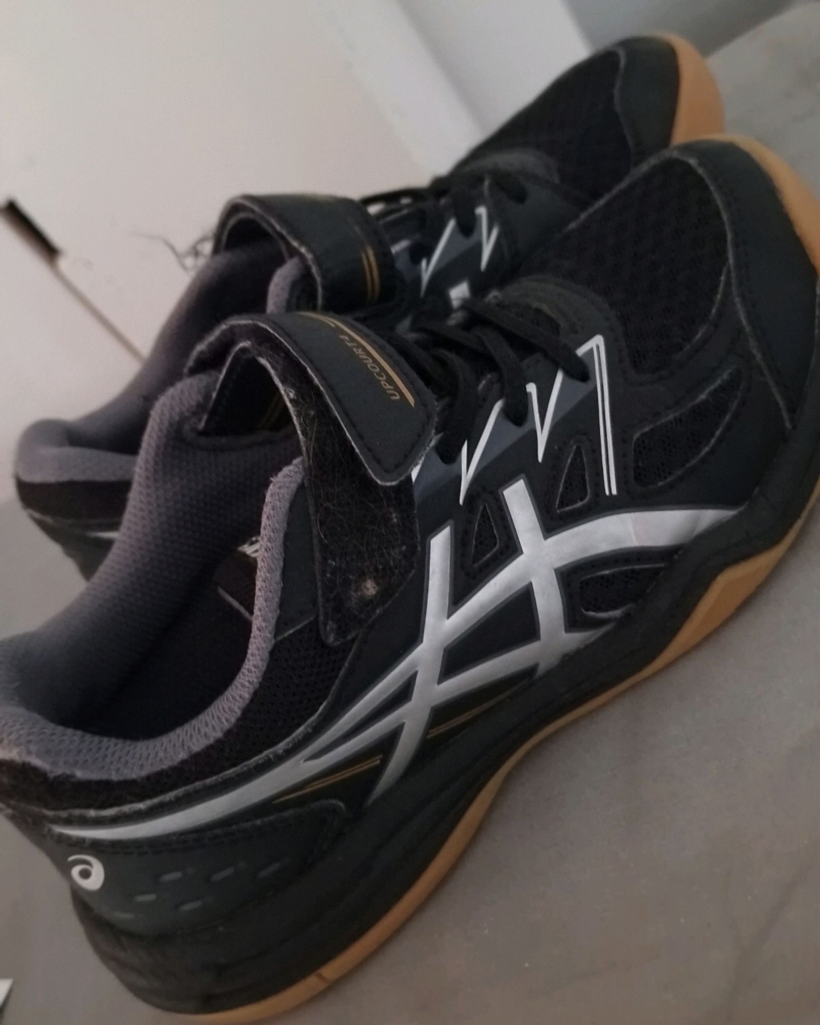 Joggesko Asics 34.5