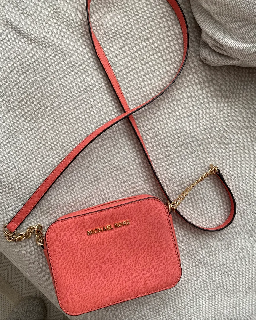 Michael Kors laukku