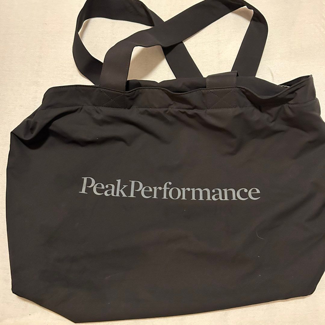 Peak Performance bag