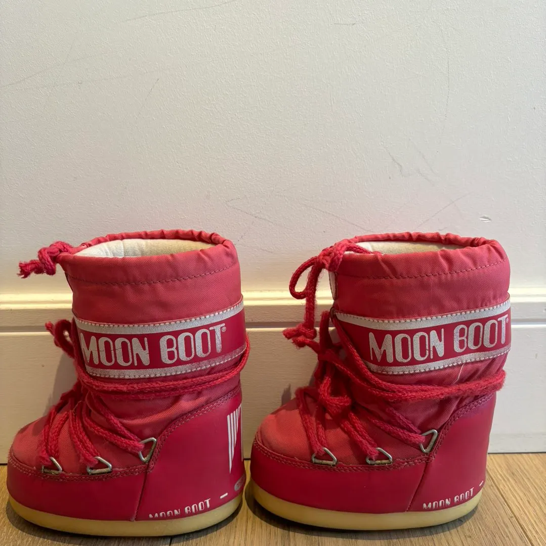 Moonboot