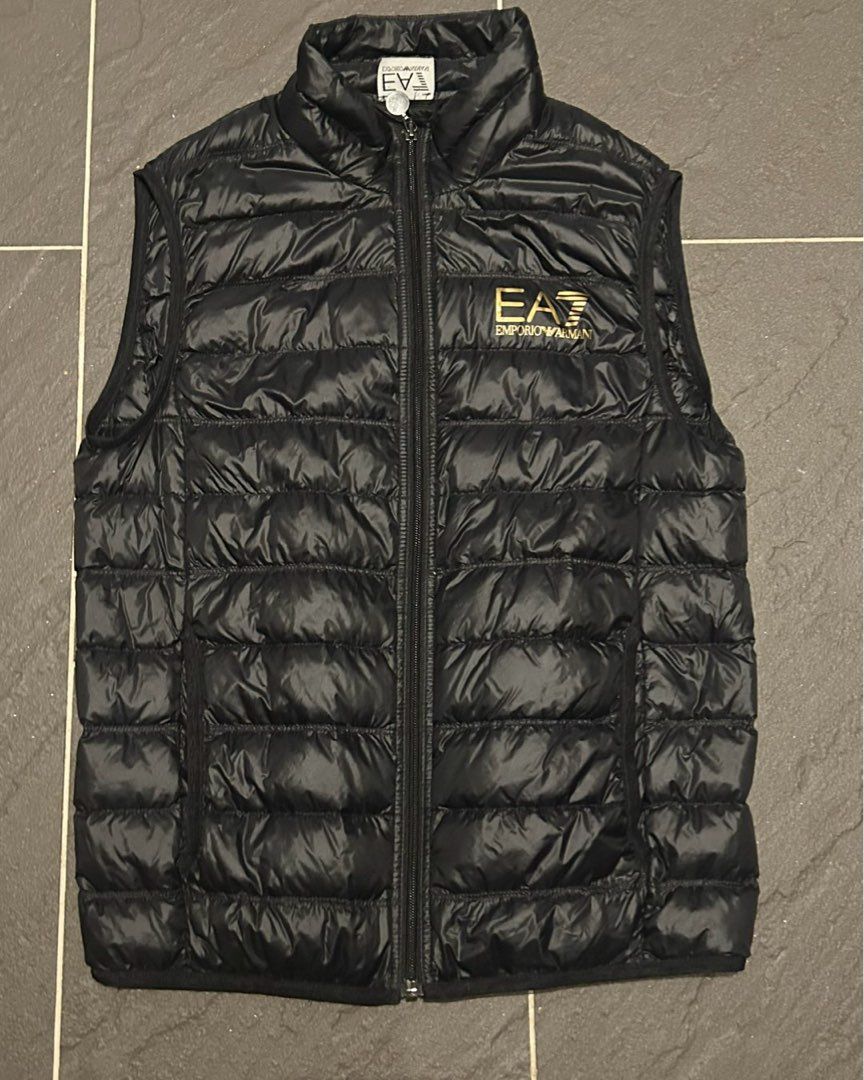 EA7 Vest