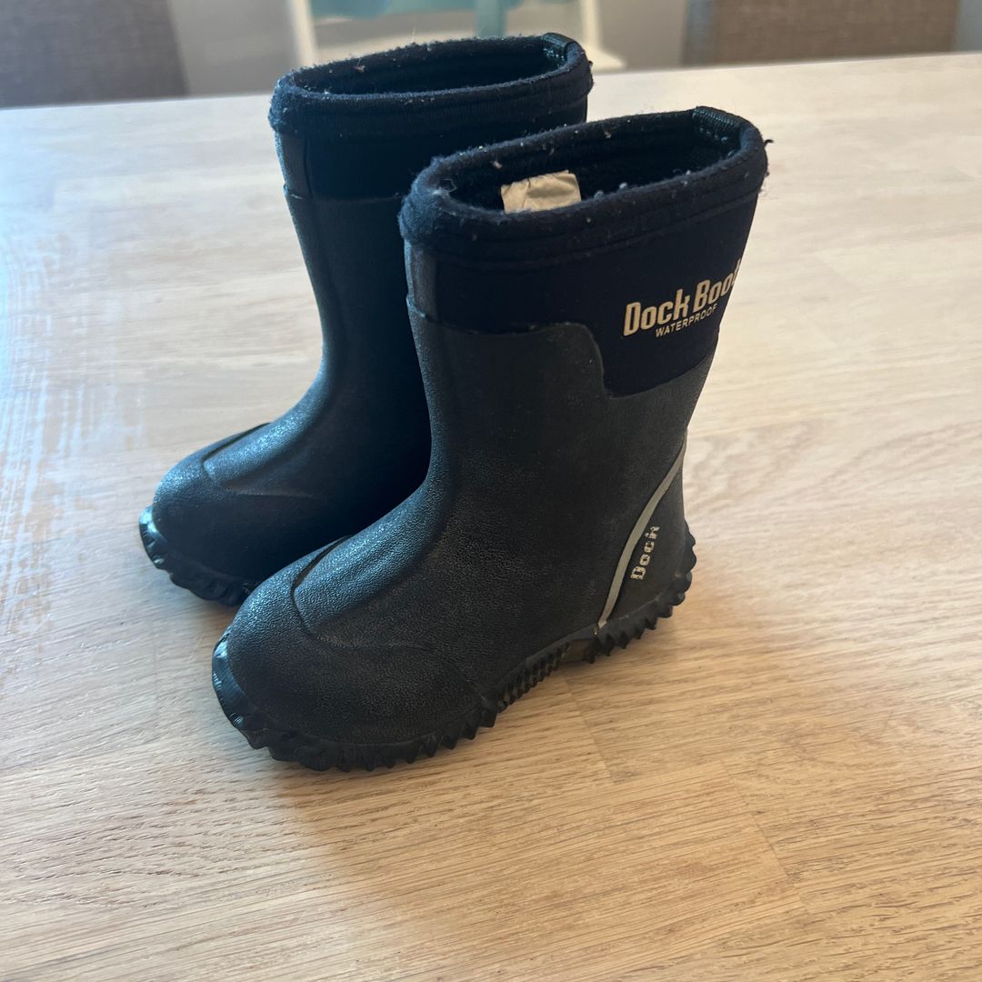 Dock boots