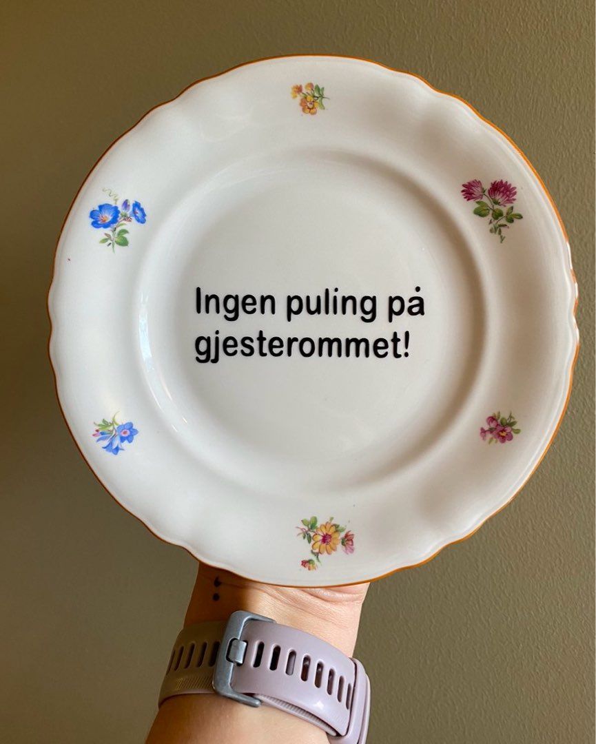 Asjett med tekst