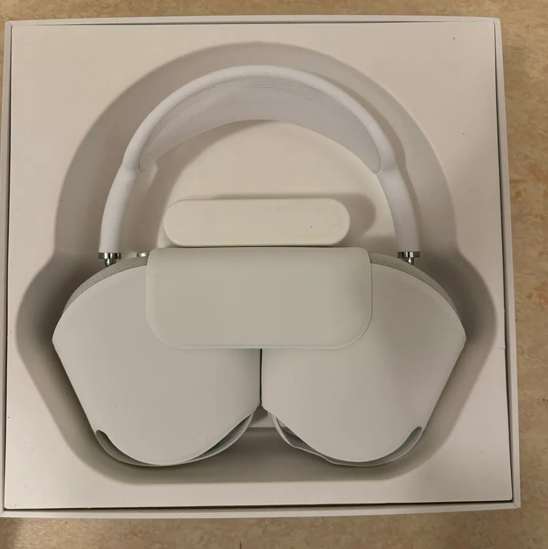 Airpods max