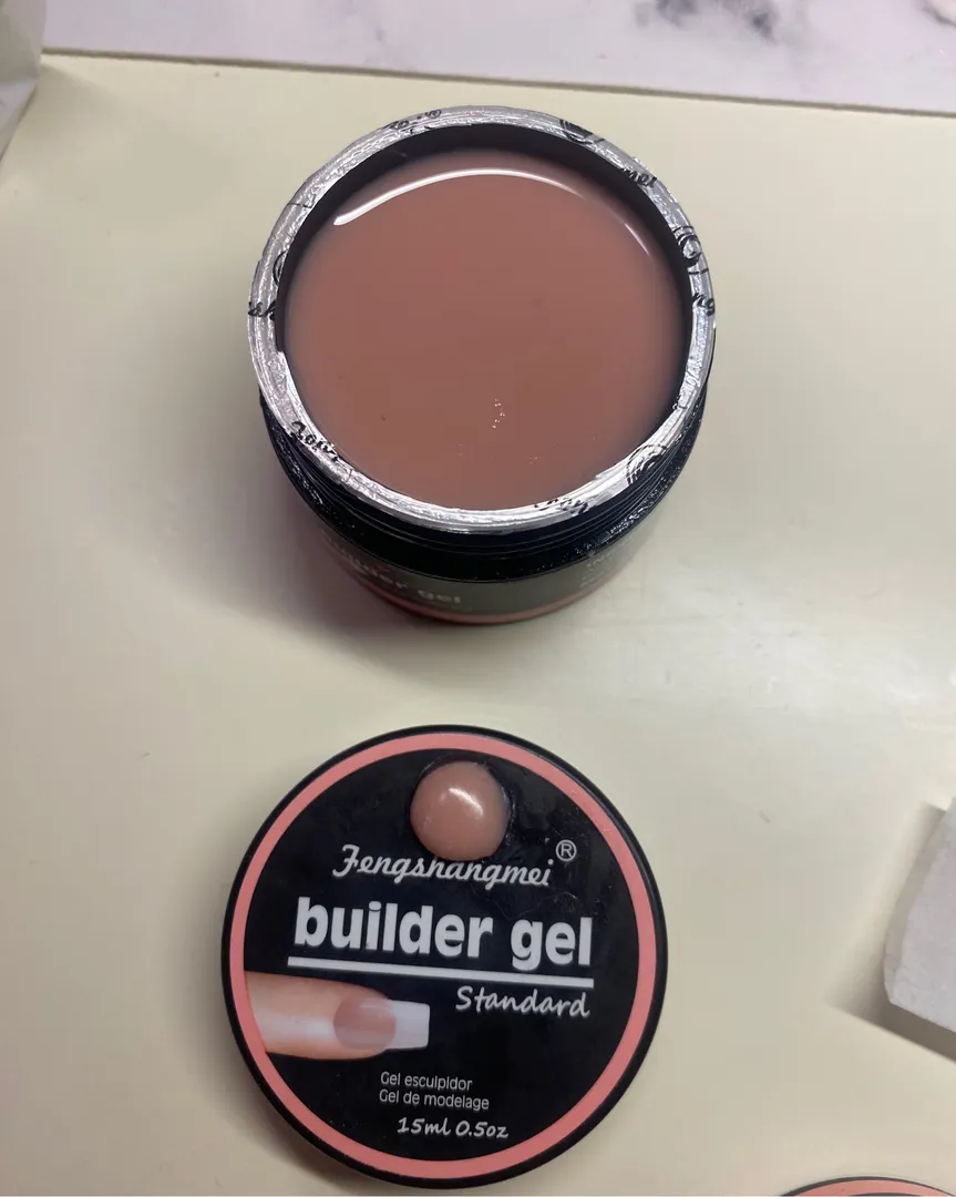 Builder gel