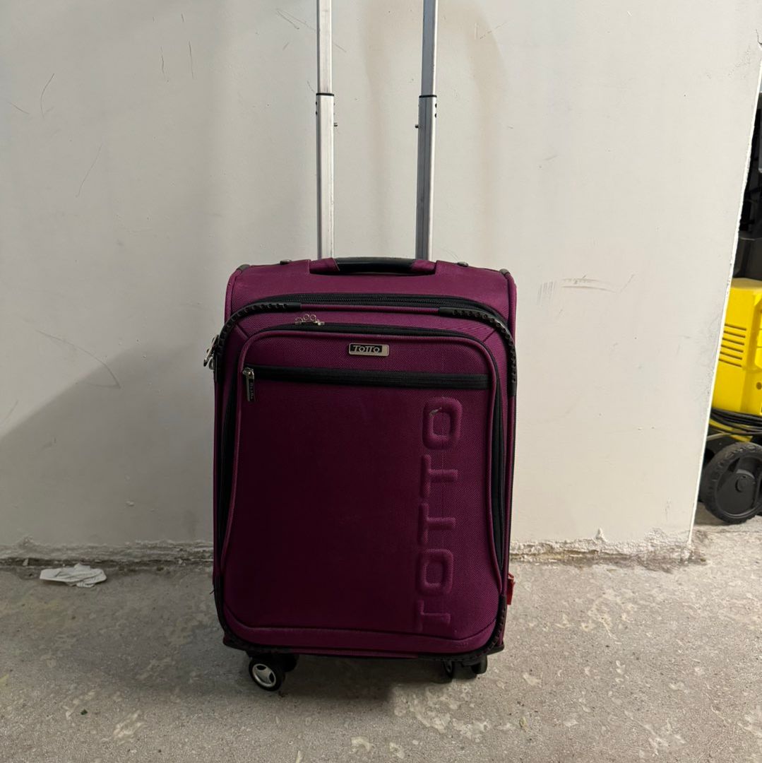 Carryon suitcase